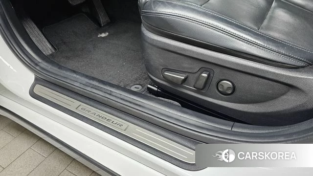 Hyundai The New Grandeur IG id 5041468 из Кореи 22