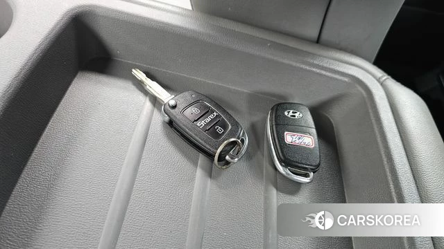 Hyundai The New Grand Starex id 4741794 из Кореи 22