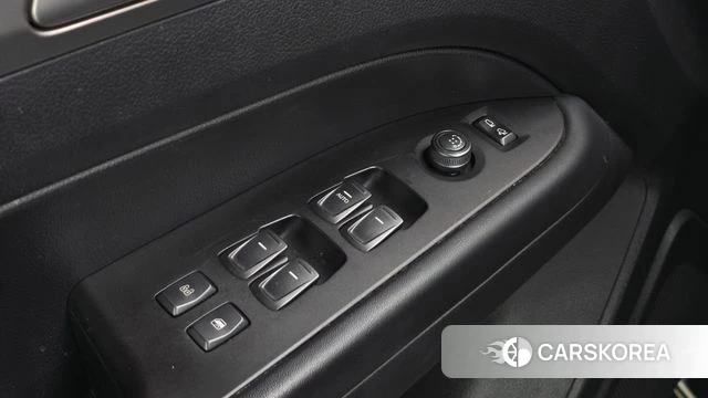 Ssangyong Rexton Sports id 4988386 из Кореи 22