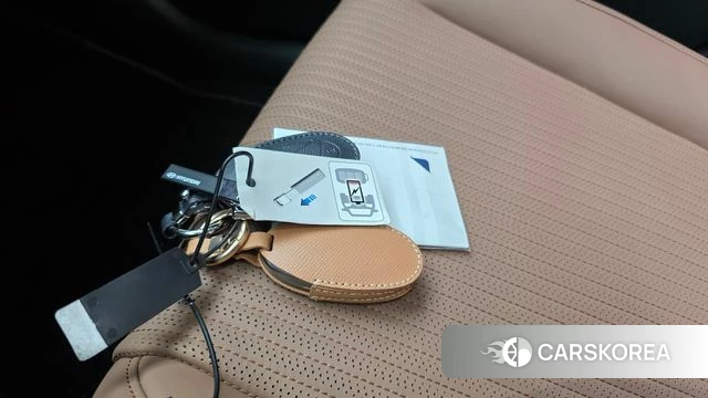 Hyundai Grandeur (GN7) id 5021375 из Кореи 22