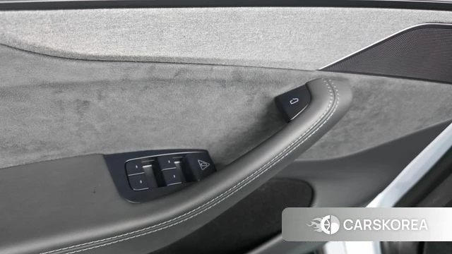 Tesla Model Y id 4757031 из Кореи 22