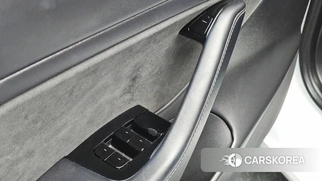 Tesla Model 3 id 4906849 из Кореи 22