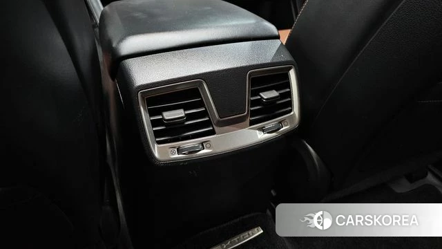 Ssangyong Rexton Sports Cannes id 4923842 из Кореи 22