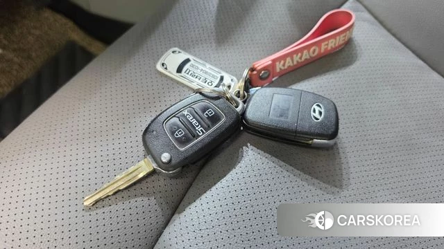 Hyundai The New Grand Starex id 4952899 из Кореи 22