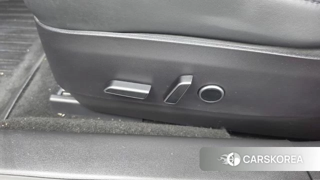 Tesla Model 3 id 4741227 из Кореи 22