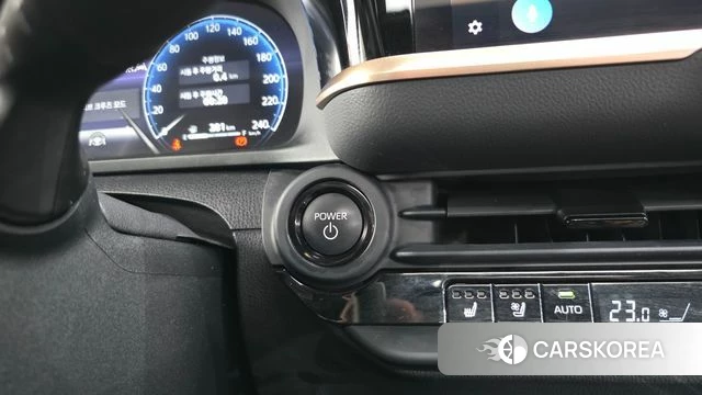 Toyota Crown Crossover id 5021475 из Кореи 22