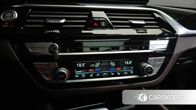 BMW 5 Series (G30) id 4966420 из Кореи 22