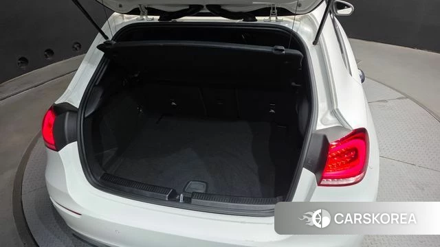 Mercedes-Benz A-Class W177 id 4982169 из Кореи 22