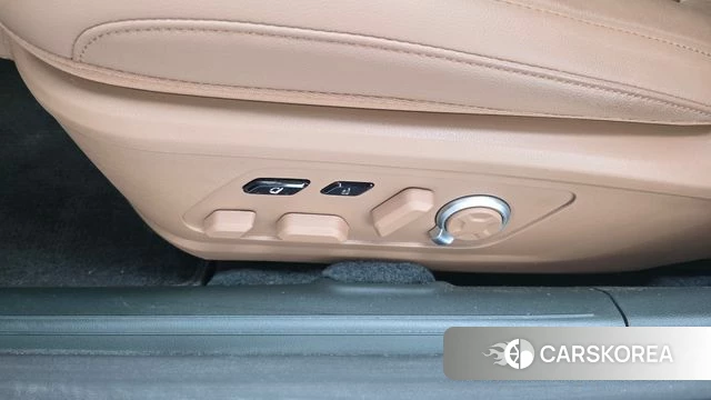 Hyundai Grandeur (GN7) id 5026557 из Кореи 22