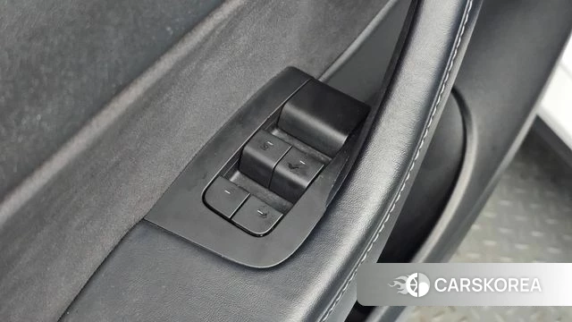 Tesla Model Y id 4922900 из Кореи 22