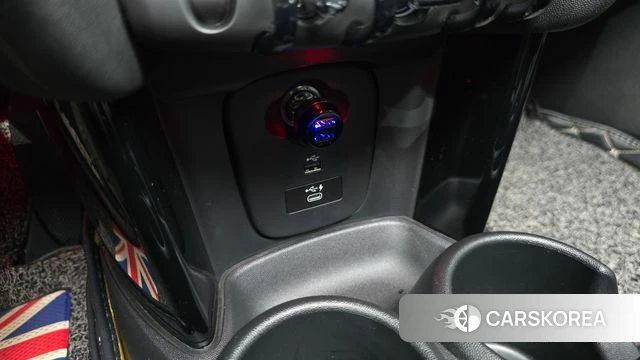 Mini Cooper S id 5003634 из Кореи 22