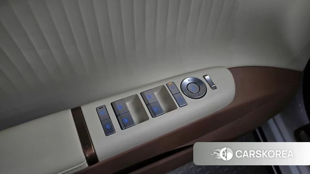 Hyundai Grandeur Hybrid (GN7) id 4950221 из Кореи 22