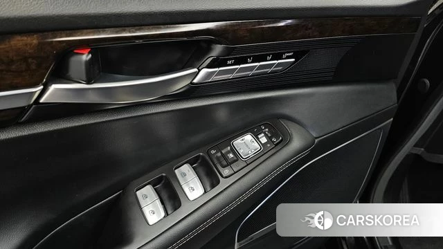 Genesis G90 id 4993292 из Кореи 22