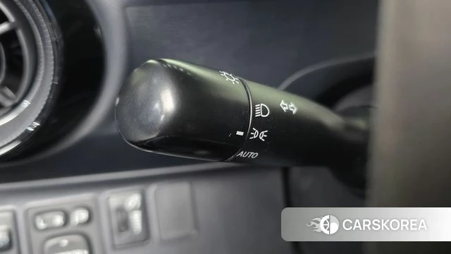 Toyota Prius C id 5014073 из Кореи 22