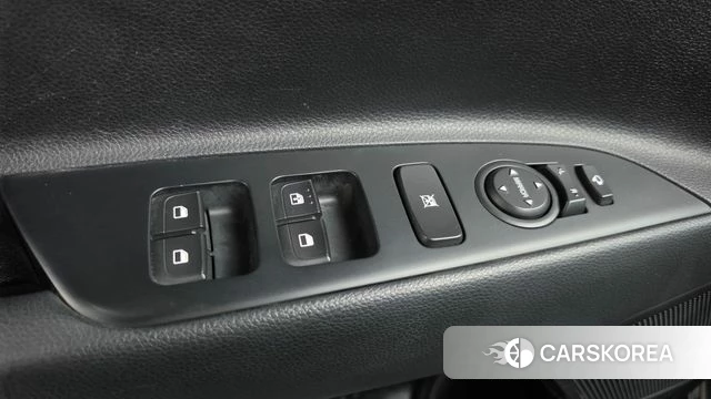 Kia Stonic id 5014029 из Кореи 22