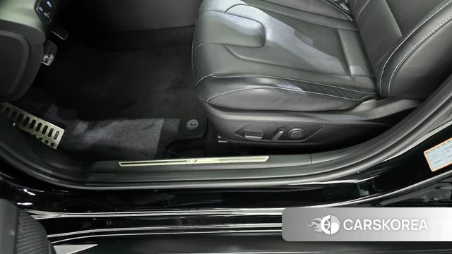 Hyundai The New Avante (CN7) id 5026159 из Кореи 22