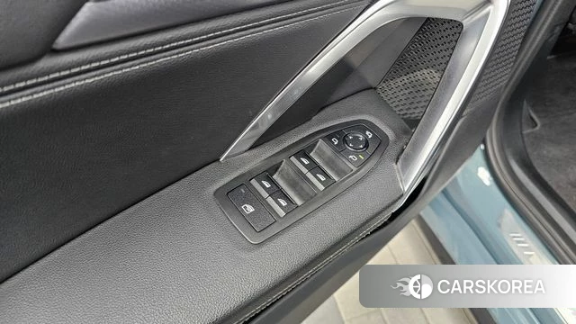 BMW iX1 (U11) id 5016566 из Кореи 22