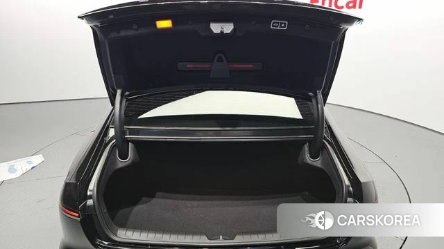 Hyundai Grandeur (GN7) id 5020912 из Кореи 22