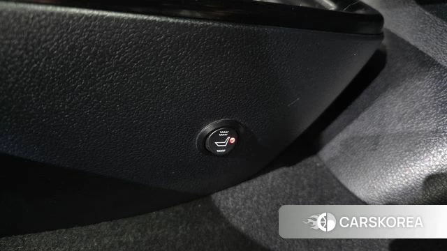 Toyota Prius 4th Generation id 5013864 из Кореи 22