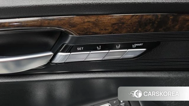 Genesis G90 id 5013160 из Кореи 22