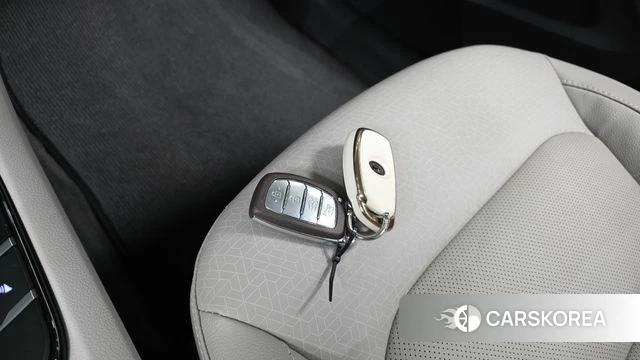 Hyundai Ionic Hybrid id 4944157 из Кореи 22