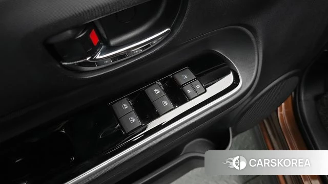 Toyota Prius C id 5017858 из Кореи 22