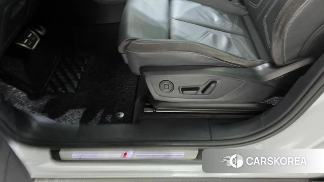 Audi Q3 (F3) id 5034114 из Кореи 22