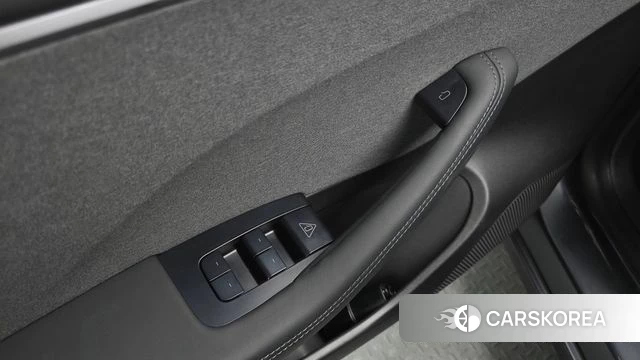 Tesla Model 3 id 4995247 из Кореи 22