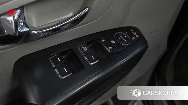 Kia All New Carnival id 5036061 из Кореи 22