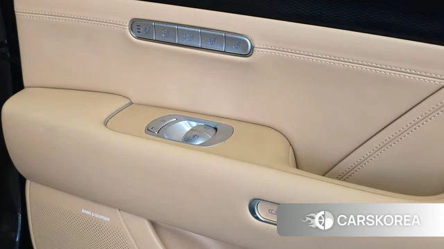 Genesis G90 (RS4) id 4928819 из Кореи 22