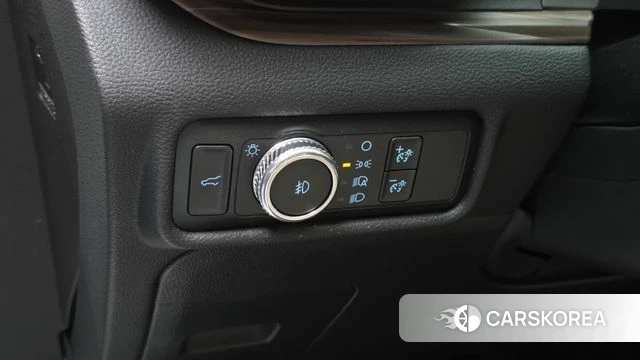 Ford Explorer 6th Generation id 5013084 из Кореи 22