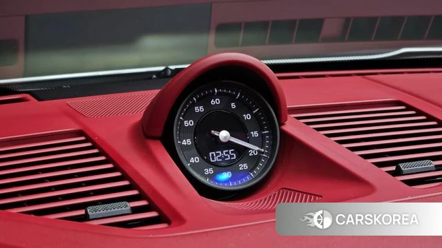 Porsche 911(992) id 5018299 из Кореи 22