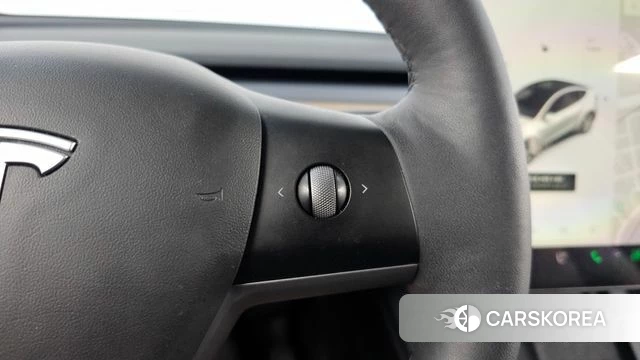 Tesla Model Y id 4641943 из Кореи 22