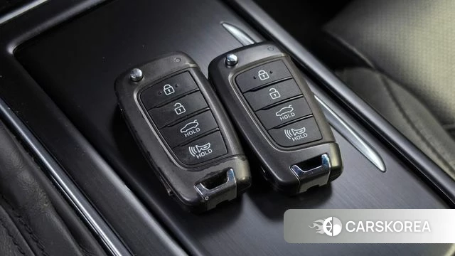 Hyundai Grandeur IG id 5029150 из Кореи 22