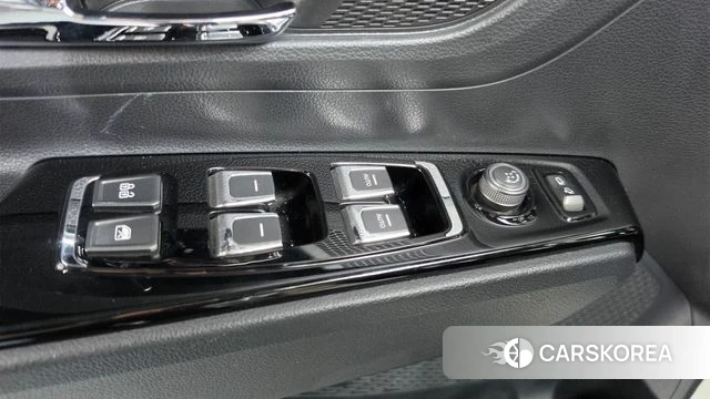 Ssangyong Beautiful Korando id 4998364 из Кореи 22