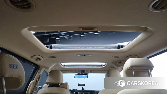 Kia The New Carnival id 4998208 из Кореи 22