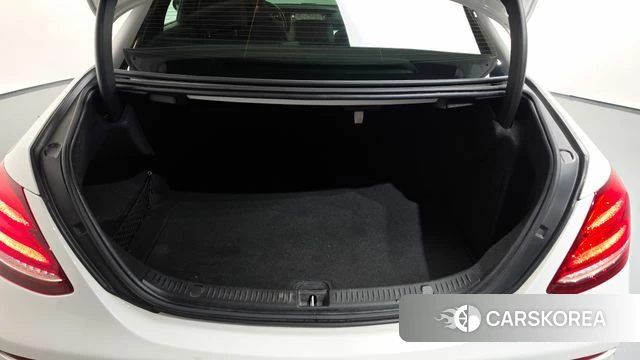Mercedes-Benz E-Class W213 id 4967209 из Кореи 22