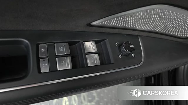 Audi A8 (D5) id 5022870 из Кореи 22