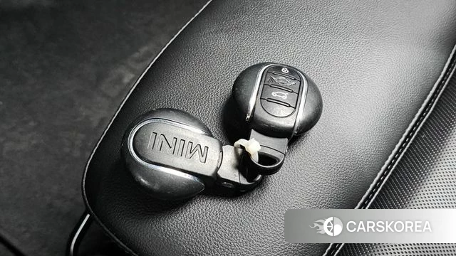 Mini Cooper id 4931086 из Кореи 22