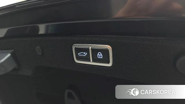 Hyundai Grandeur Hybrid (GN7) id 4533064 из Кореи 22