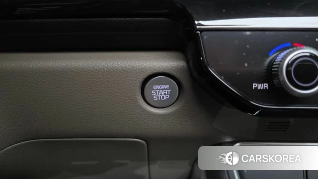 Kia The New Carnival 4th Generation id 4602114 из Кореи 22