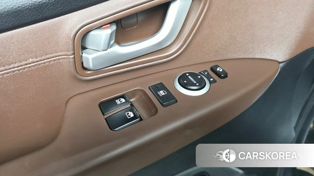 Hyundai The New Grand Starex id 4785614 из Кореи 22