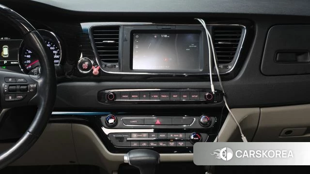 Kia The New Carnival id 4988033 из Кореи 22