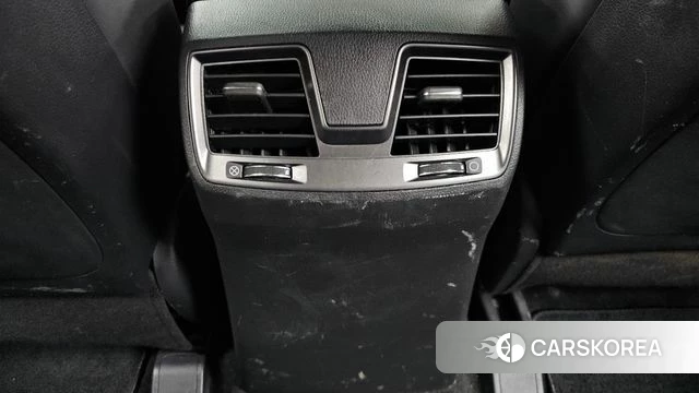 Ssangyong The New Rexton Sports Cannes id 5046709 из Кореи 22