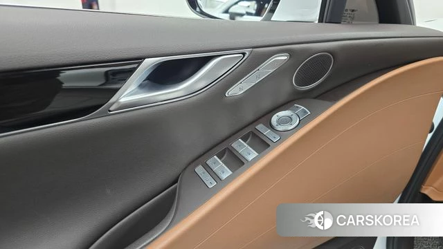 Genesis G80 (RG3) id 5041017 из Кореи 22