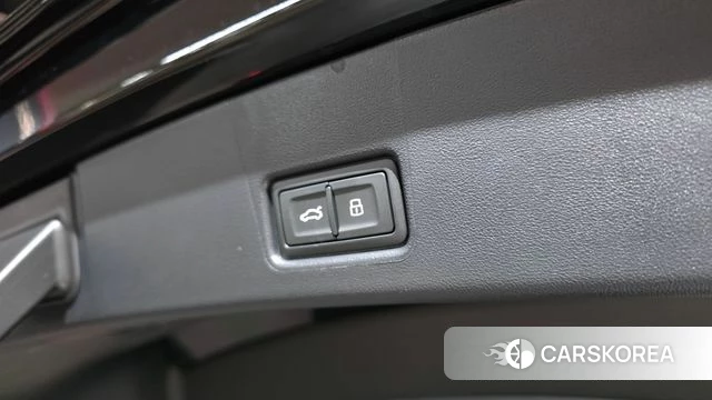 Audi Q4 e-Tron (F4) id 4974541 из Кореи 22