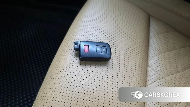 Toyota Prius C id 4993509 из Кореи 22