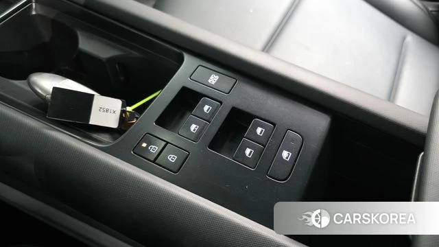 Hyundai Ionic 6 id 5039199 из Кореи 22