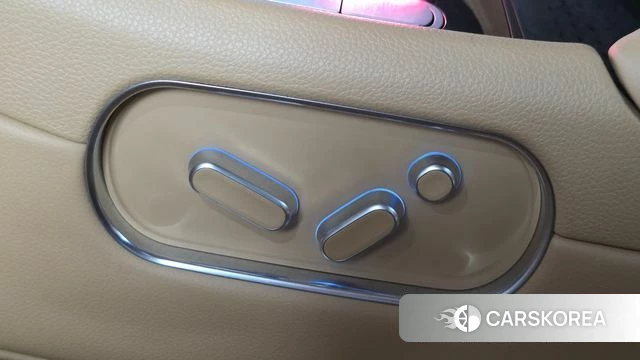 Genesis G90 (RS4) id 4991783 из Кореи 22
