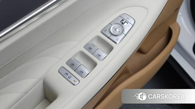 Hyundai The New Grandeur IG Hybrid id 4976152 из Кореи 22